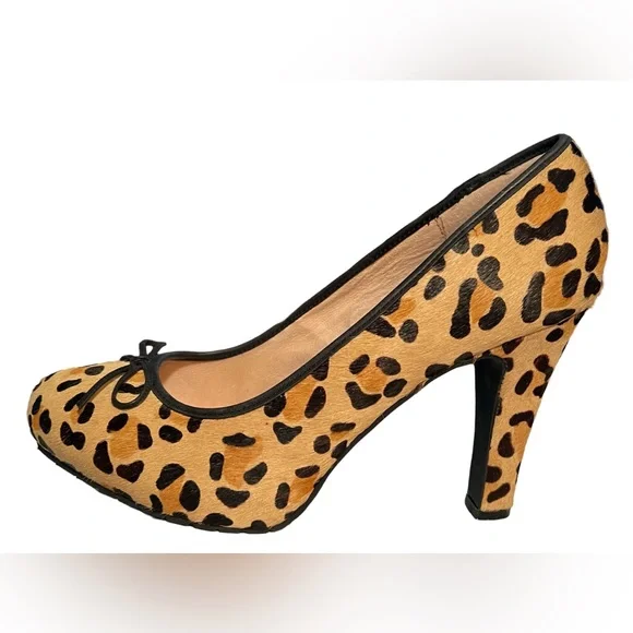 TopShop  Size 8  EUC Cheetah Printed Leather Ponytail High Heel Shoes (SH053) - Picture 4 of 7